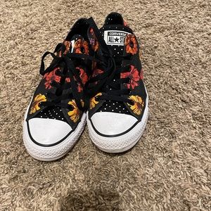 Flower converse with polka dot tongue